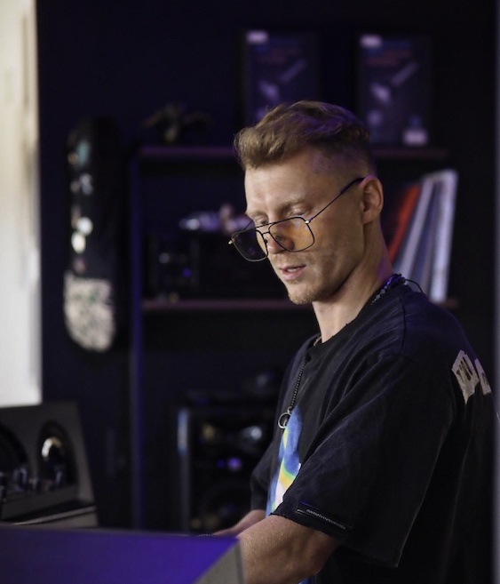 Slava Deynega, founder of Synkora